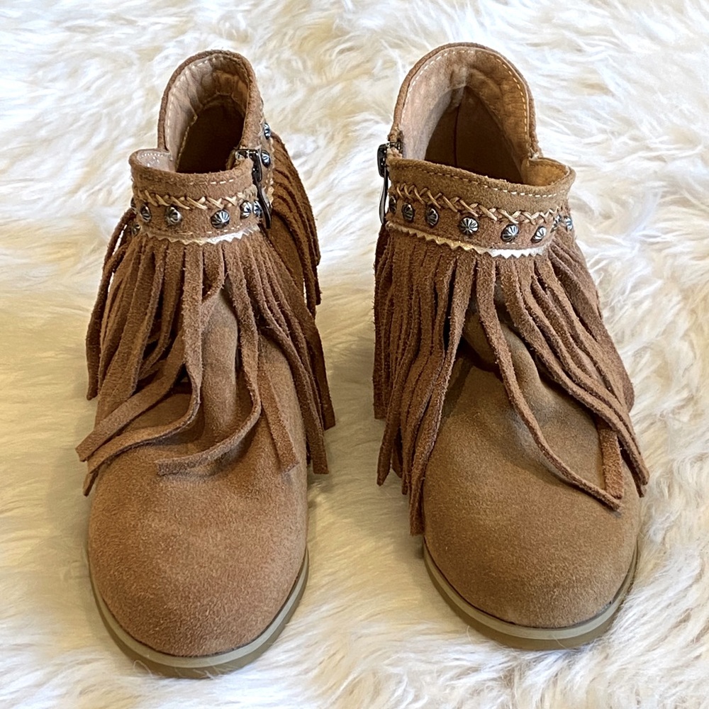 MOUNTAIN WEST TRINITY RANCH FRINGE BOOTIES - Picture 2 of 7